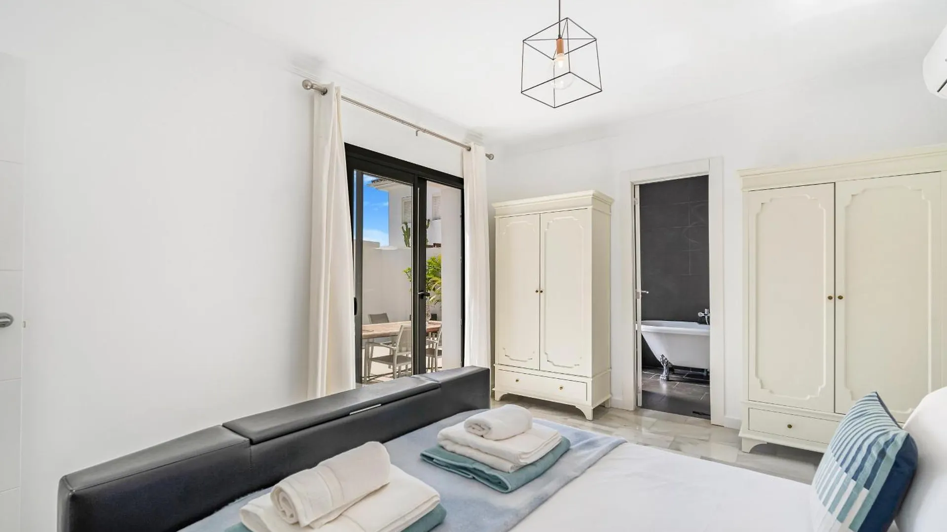 Villa Bella Marbella 0*,  Spain