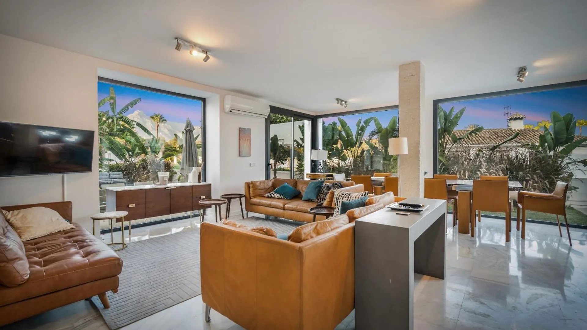 Villa Bella Marbella 0*,